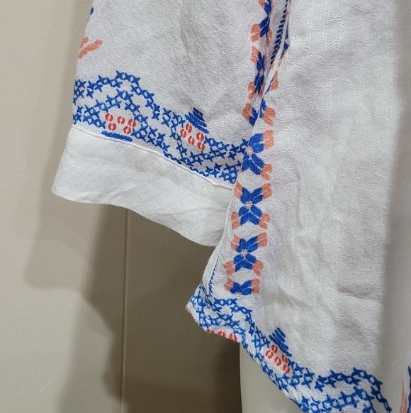 Pixley Boutique Aztec Embroidered Lace Detail Stitch White Blue Blouse Sz XS - Picture 9 of 9